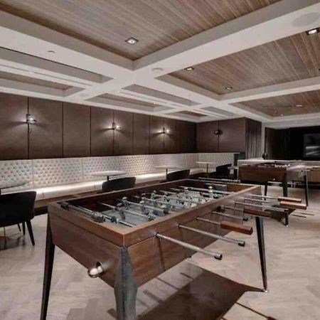 Mind Blowing City View - 2 Beds - Pool & Spa - Downtown Montréal Exterior foto